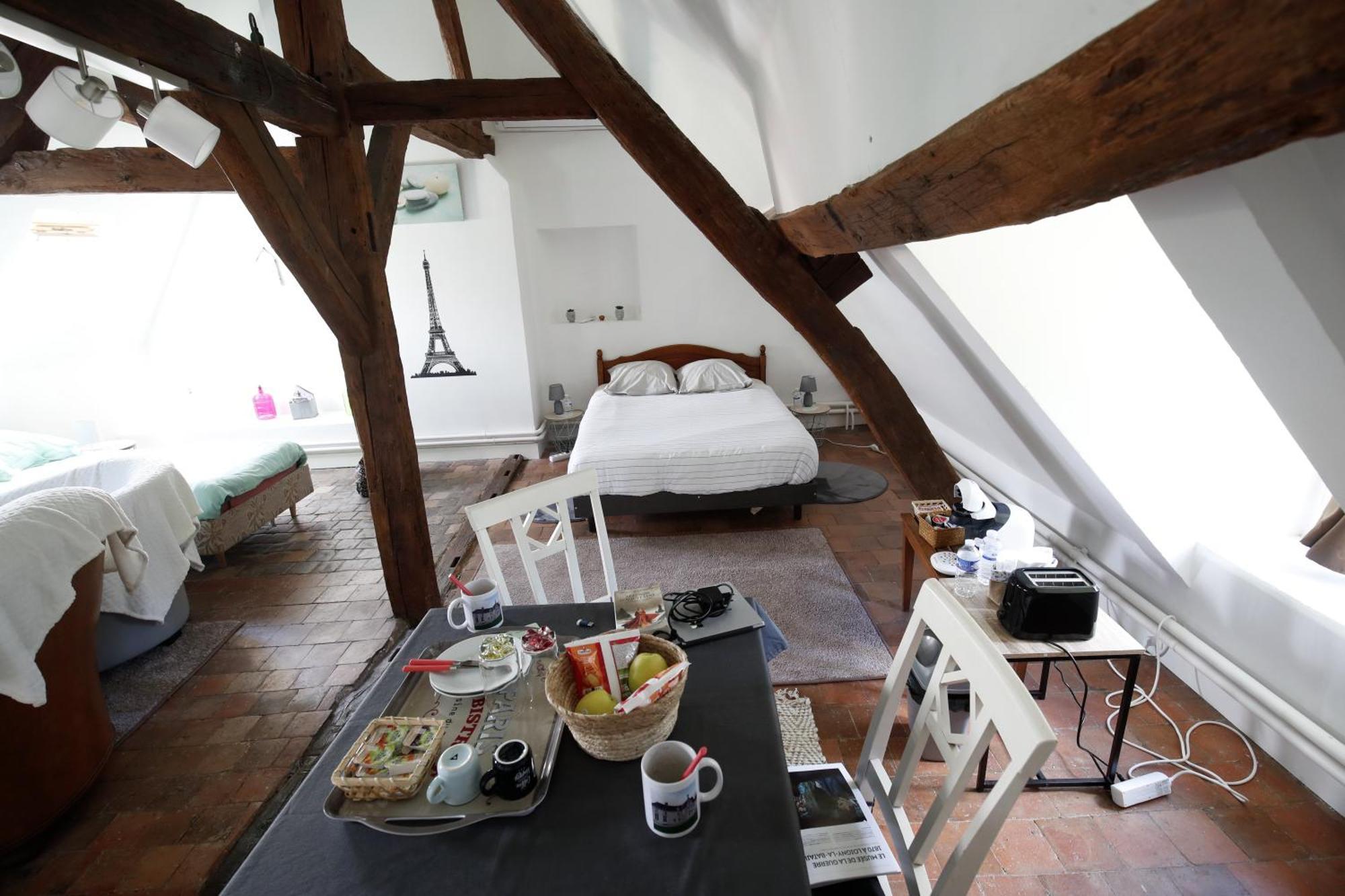 Chambres D'Hotes Chez Sylvie Donnemain-Saint-Mames Eksteriør billede